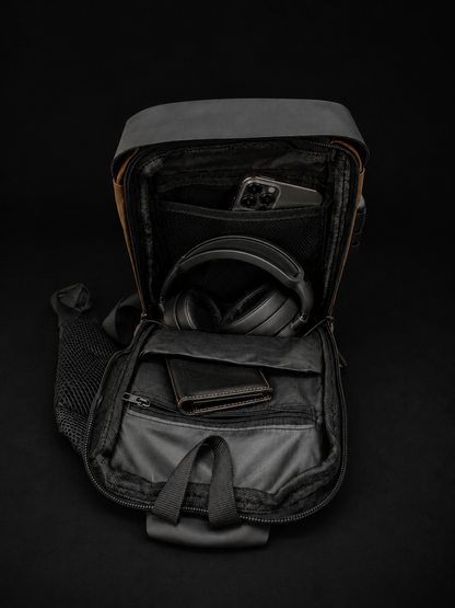 Urban Pack — Bandolera urbana con candado de seguridad y carga USB